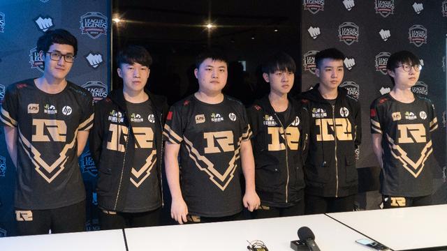 的普及与发 的普及与发