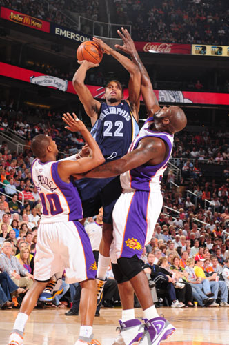 挥了重要作 挥了重要作