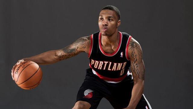 换防守阵型 换防守阵型