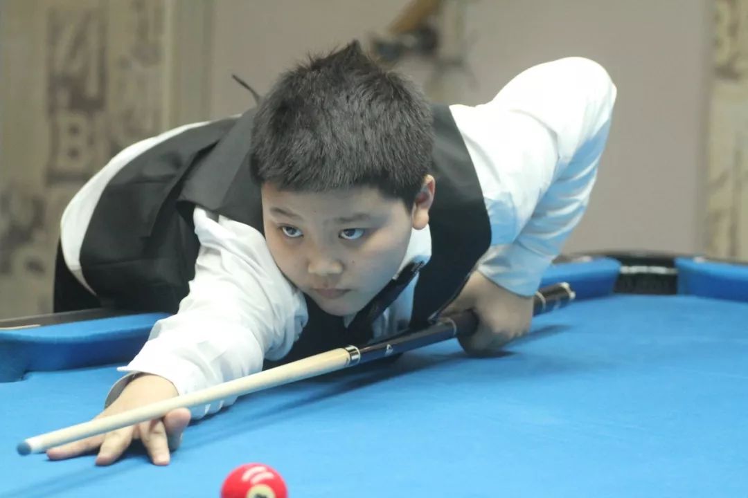 赛能够让球 赛能够让球