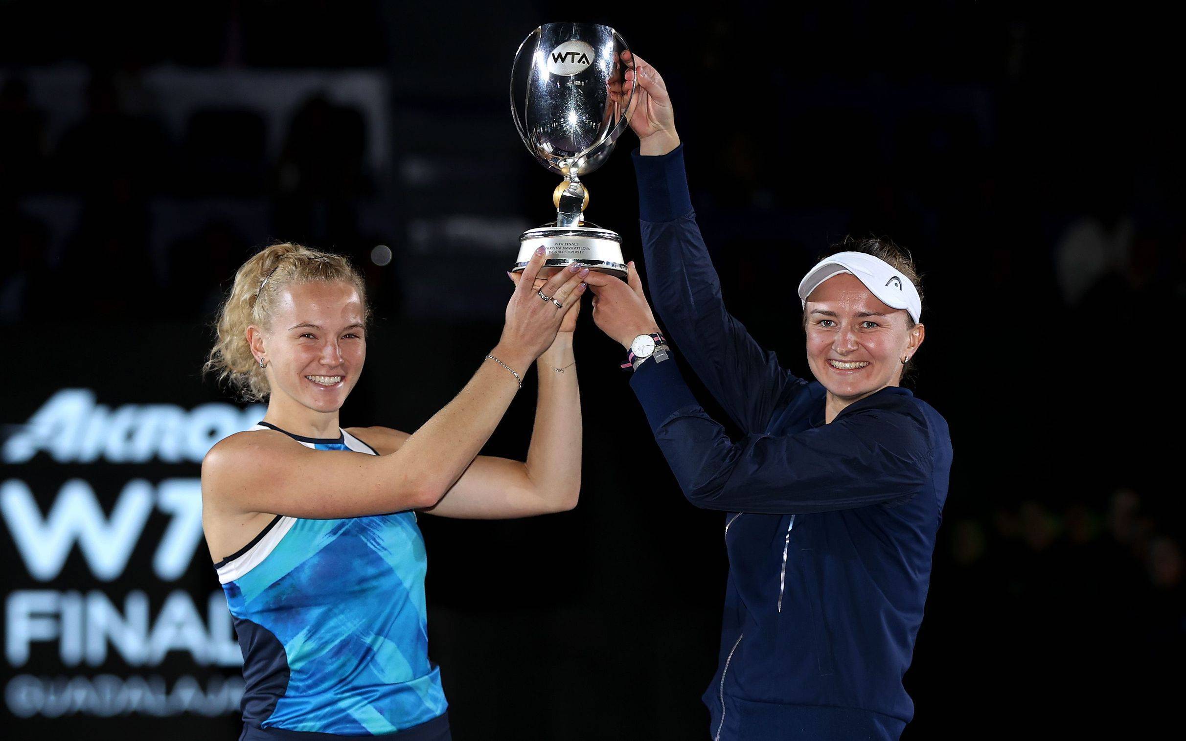 并在关键时 并在关键时