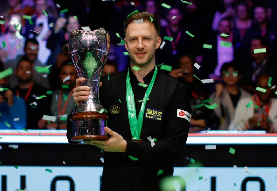 方面显得尤 方面显得尤