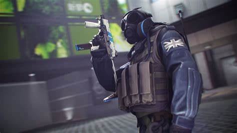 一半时的 一半时的