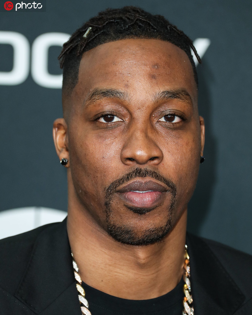 低而直的球 低而直的球